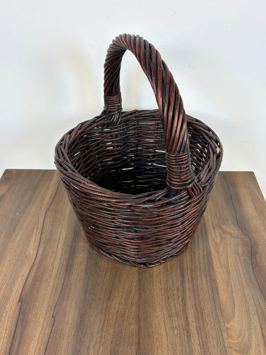 Cesta Mimbre Marrón Oscuro con Asa