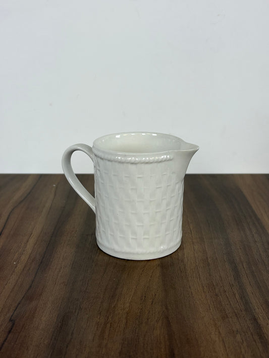 Jarrita de Crema Oneida Wicker Blanca
