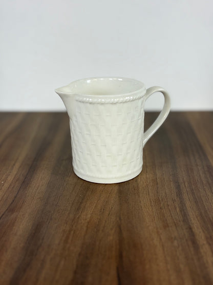 Jarrita de Crema Oneida Wicker Blanca