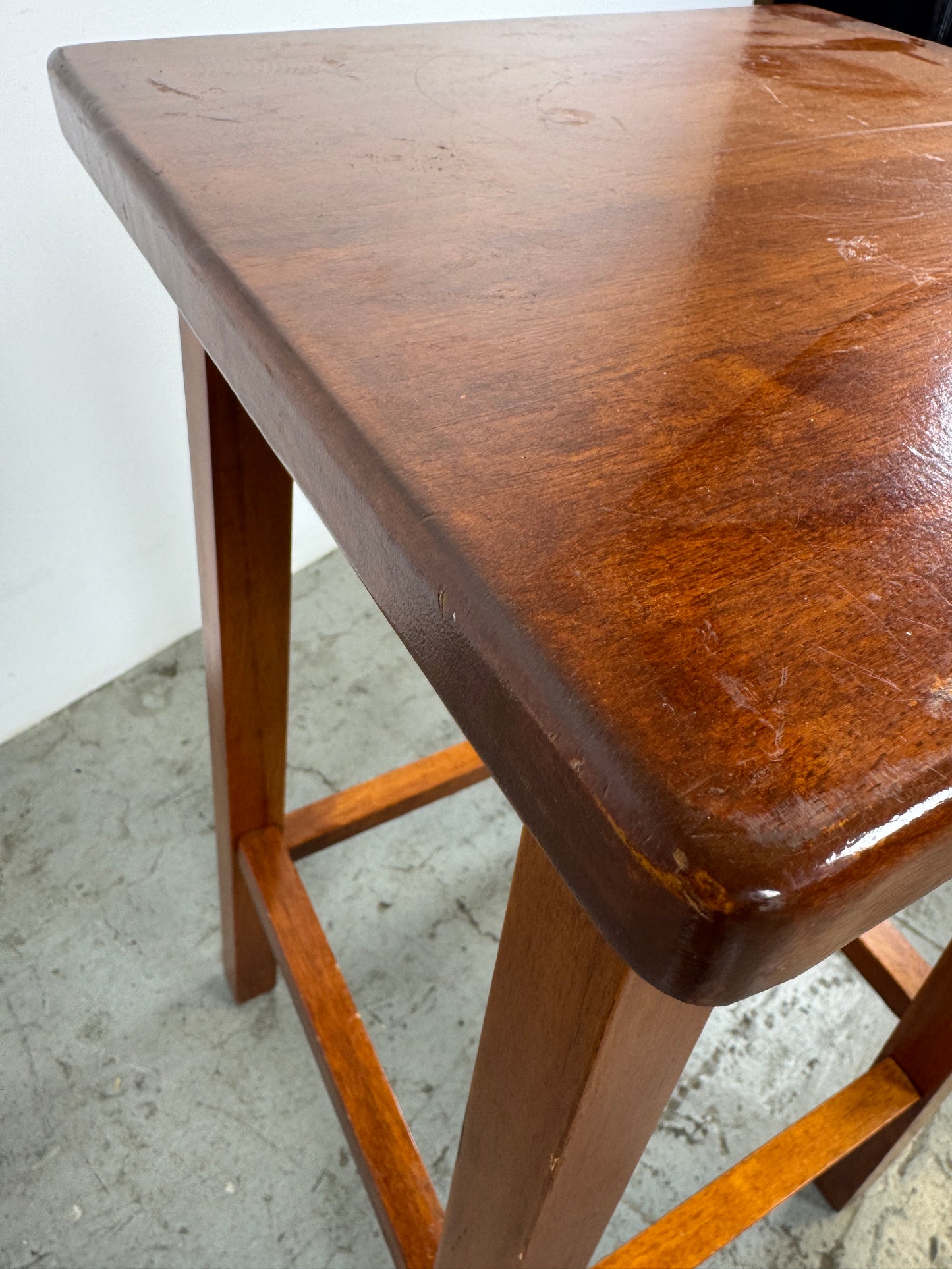 Taburete Alto Madera Natural – x2