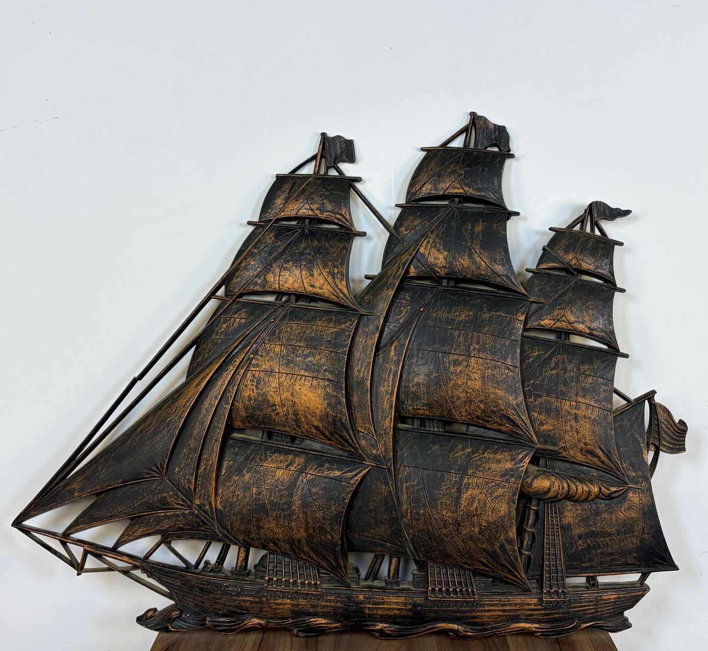Escultura Pared Velero – Dart Industries