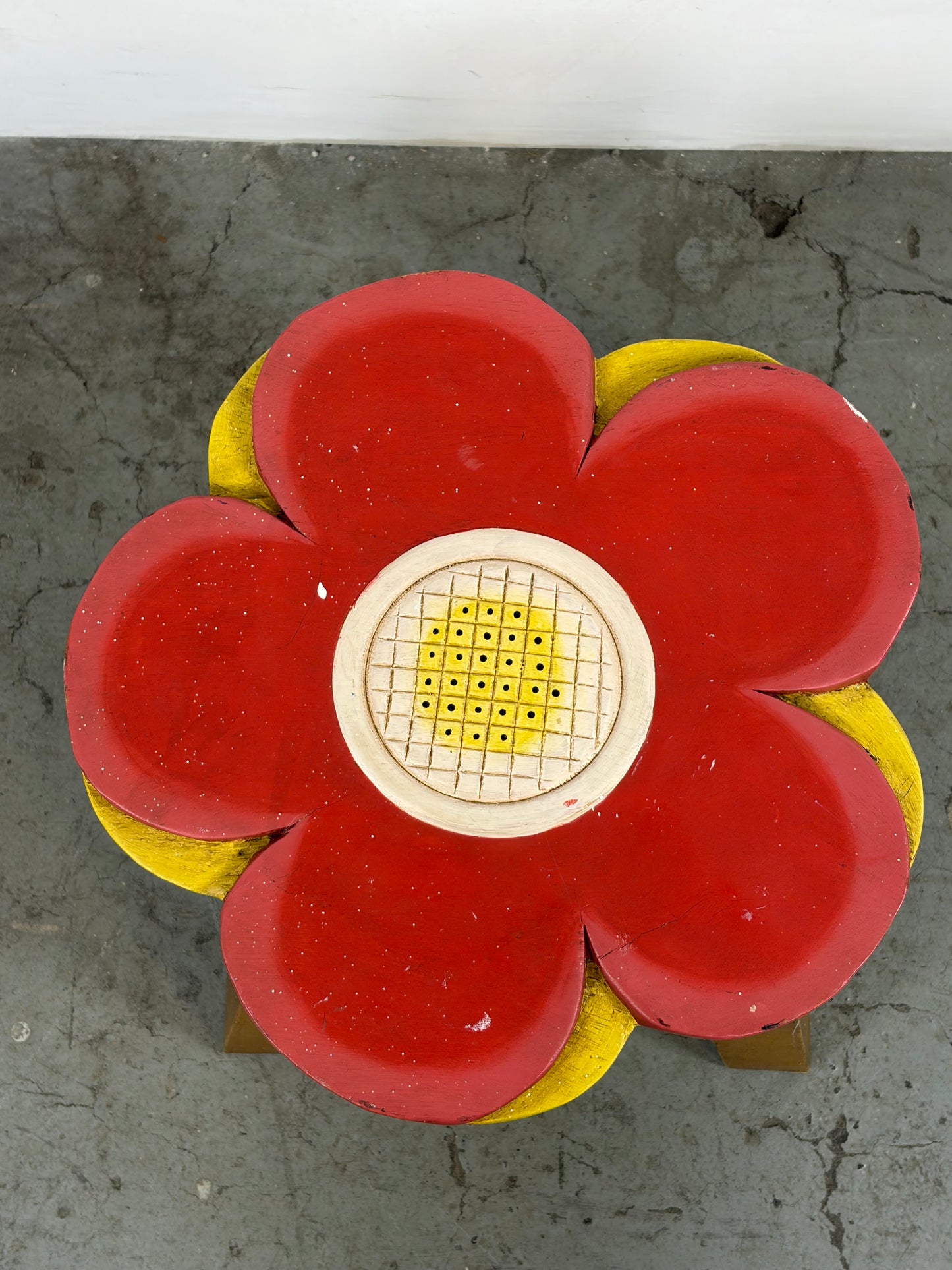 Banqueta Infantil Madera con Flor Roja