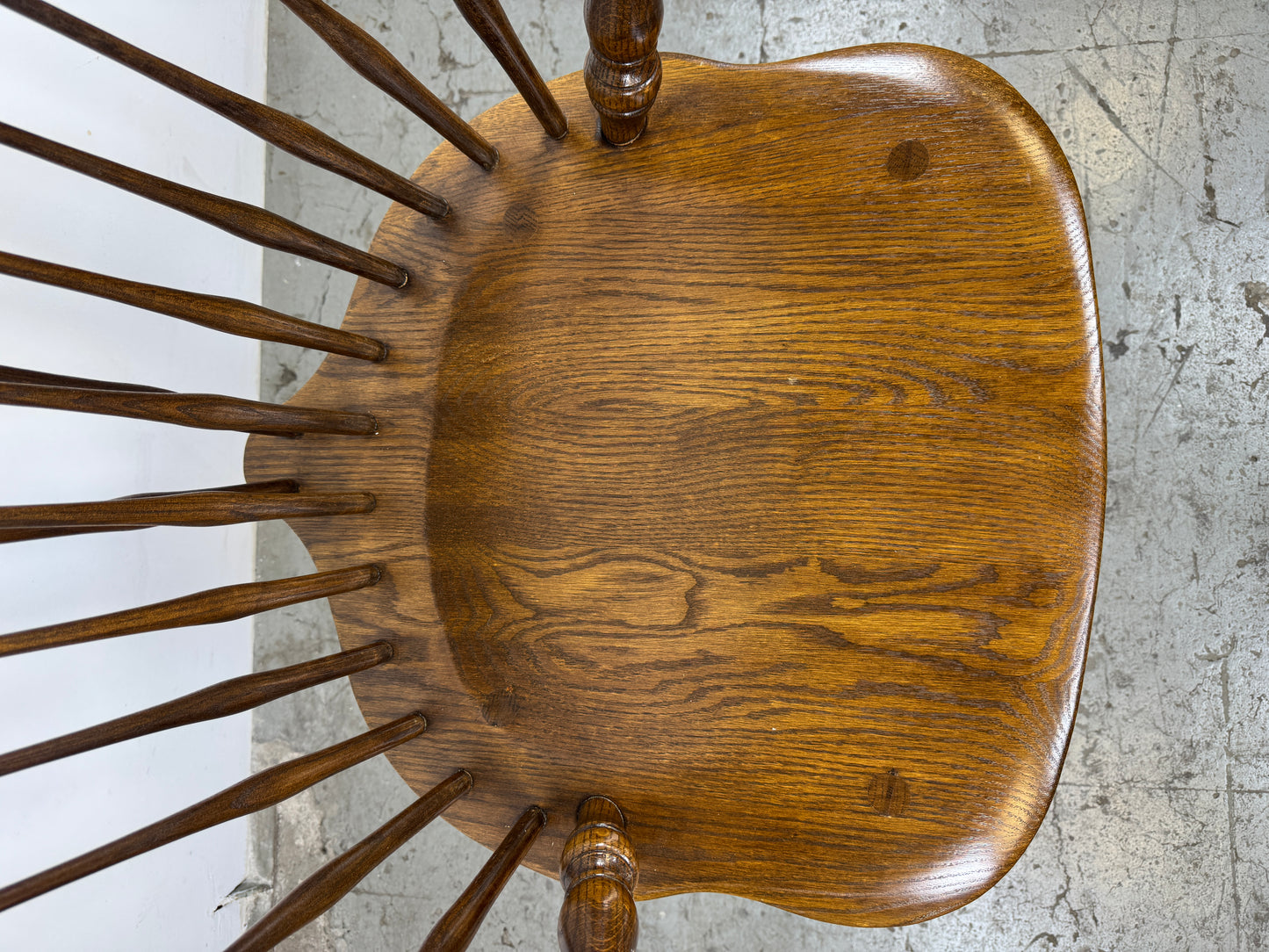 Silla Estilo Windsor de Madera, Respaldo de Varillas