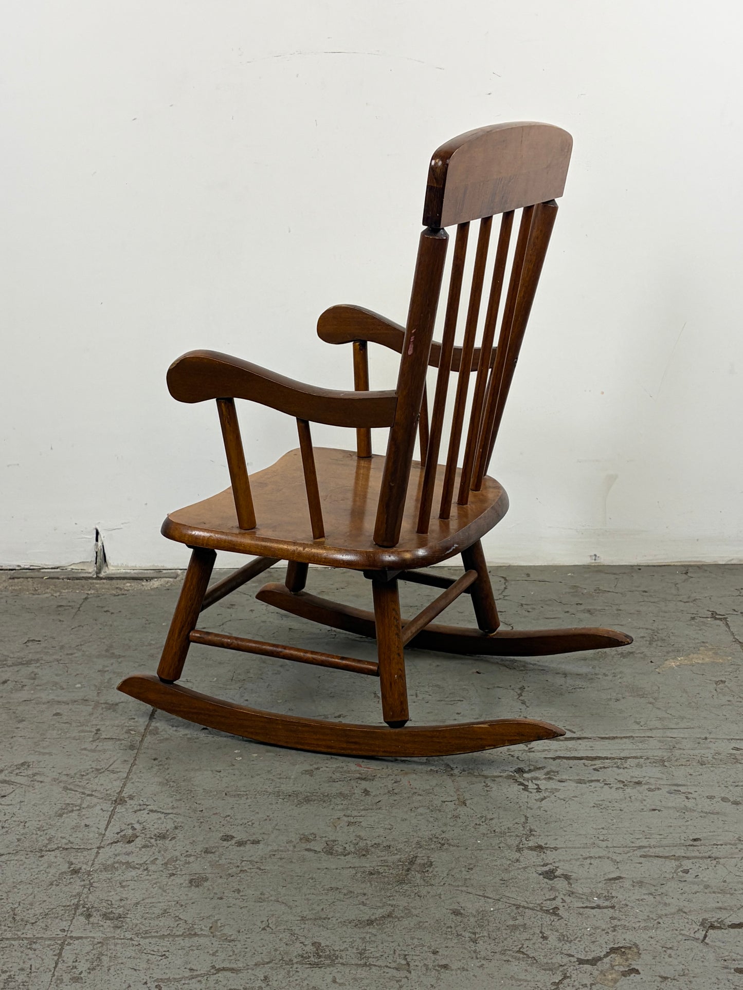Mecedora Infantil Windsor Madera Marrón