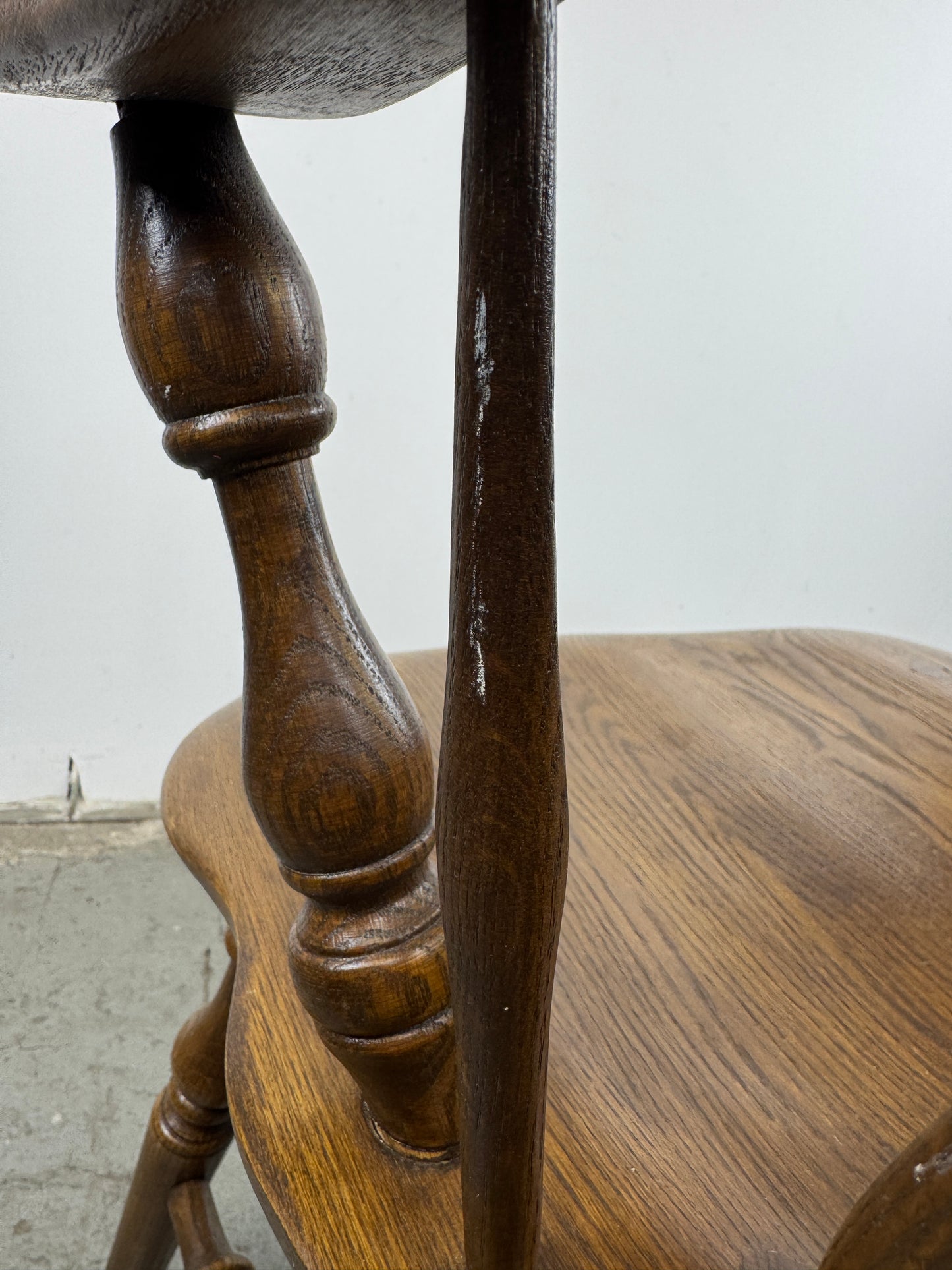 Silla Estilo Windsor de Madera, Respaldo de Varillas