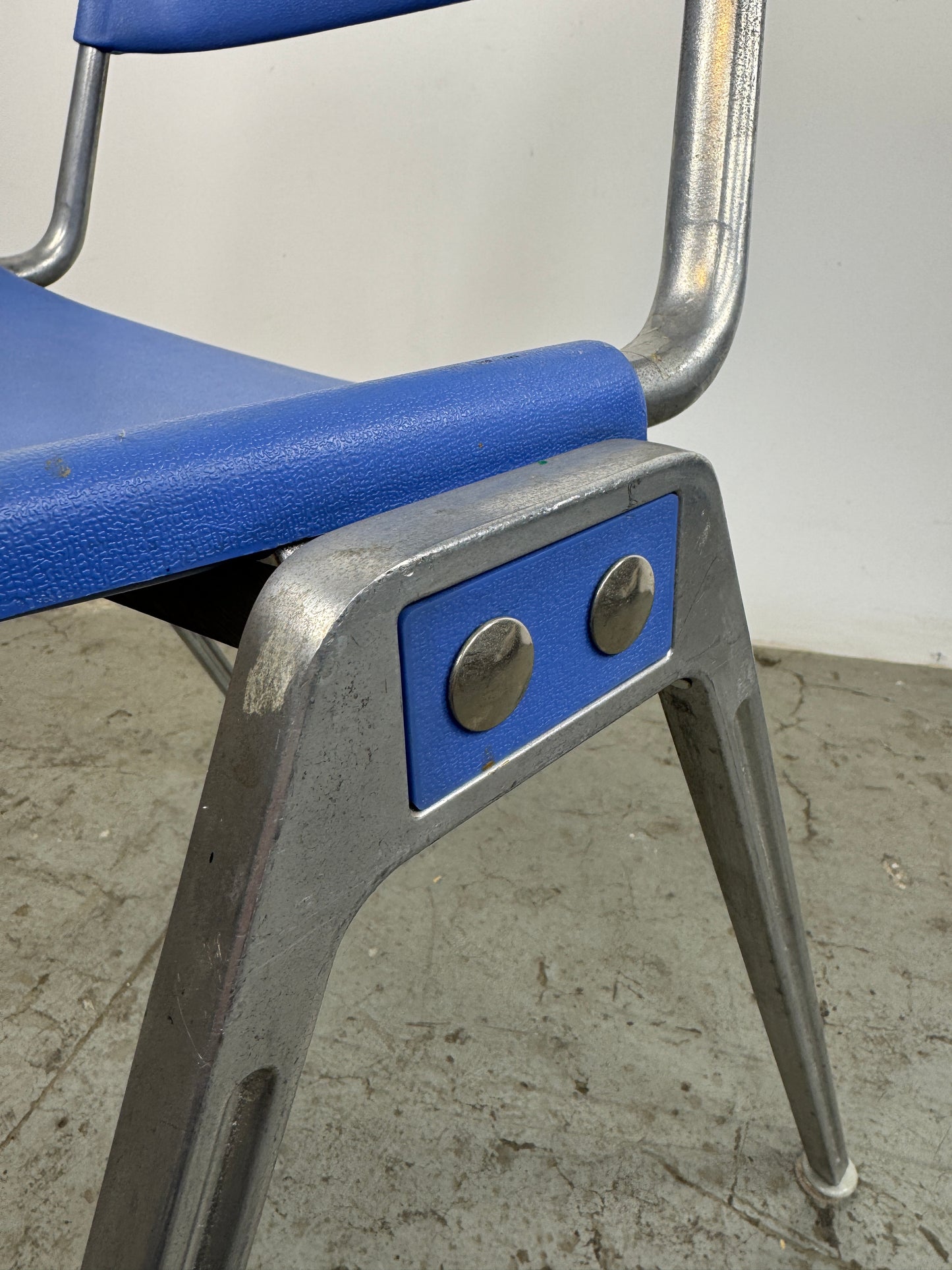 Silla Knoll 1601 Azul – Don Albinson