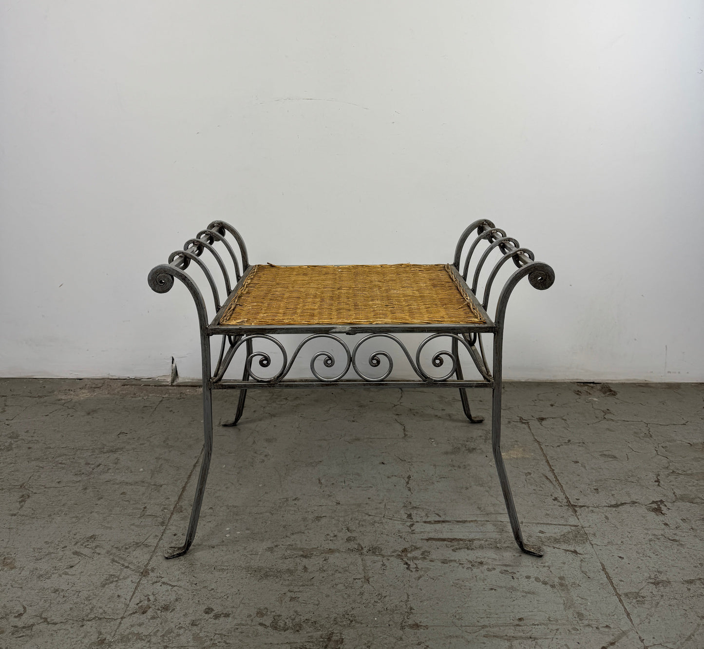 Banco Hierro Forjado con Asiento Mimbre