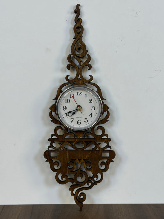 Reloj de Pared con Péndulo Europeo
