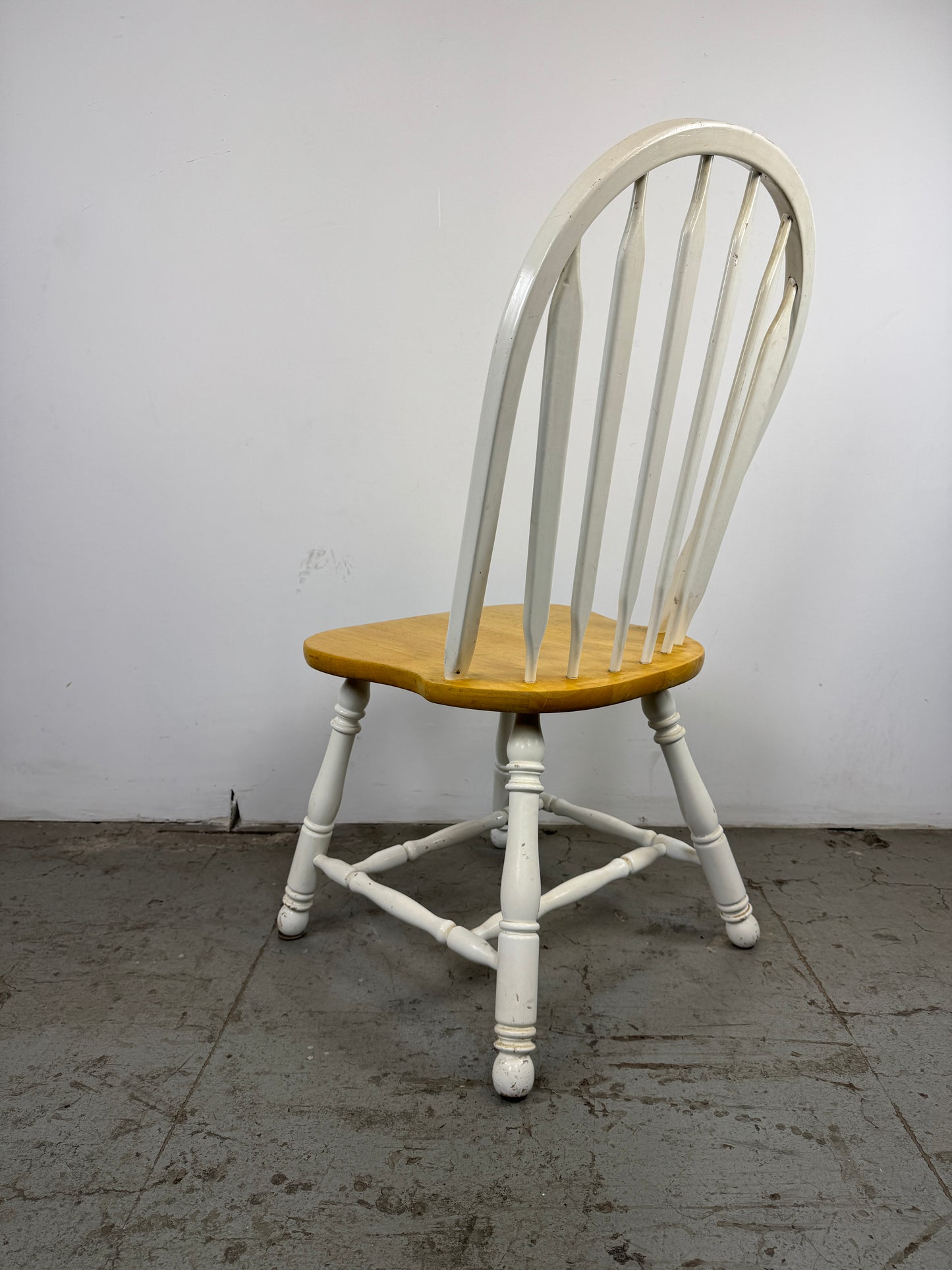 Silla Windsor Bicolor Madera y Blanco
