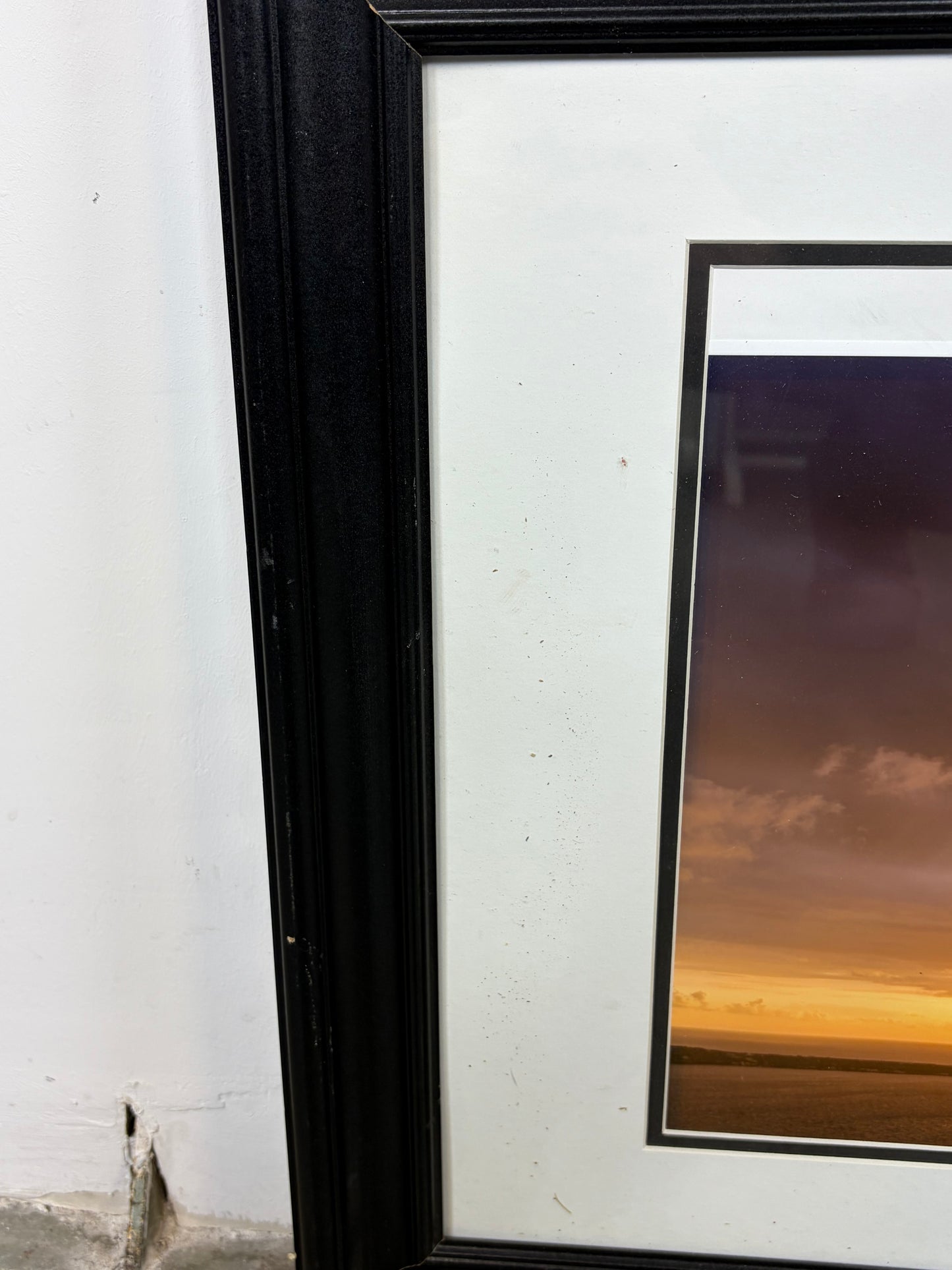 Fotografía marcada con Paspartu y un Marco negro