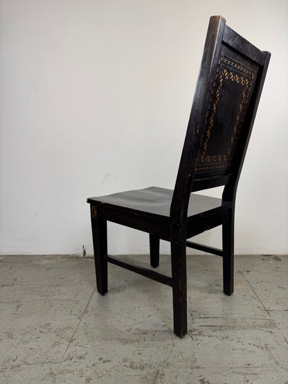 Silla Clásica Madera con Respaldo Alto