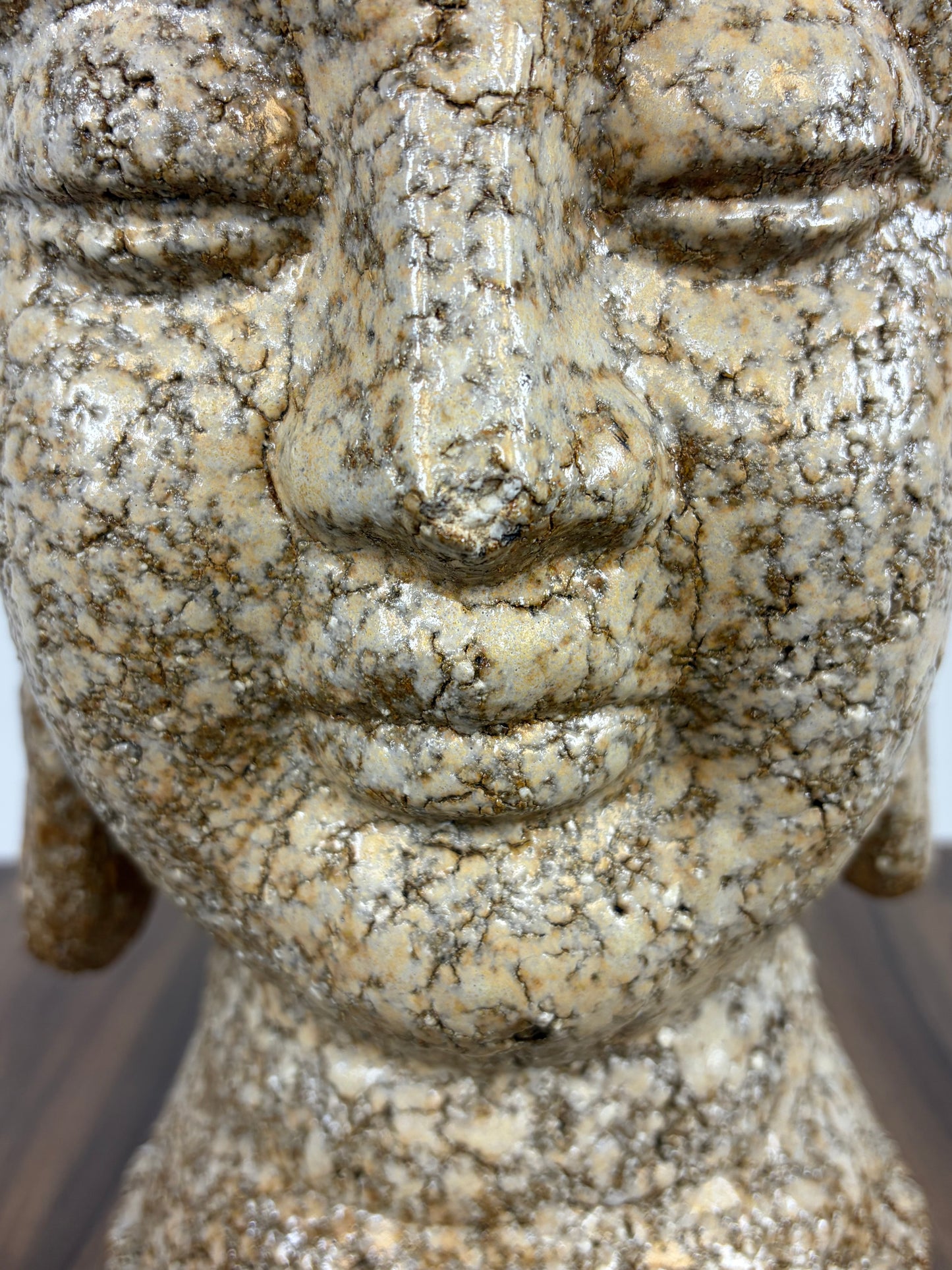 Busto decorativo de Buda con Acabado Agrietado