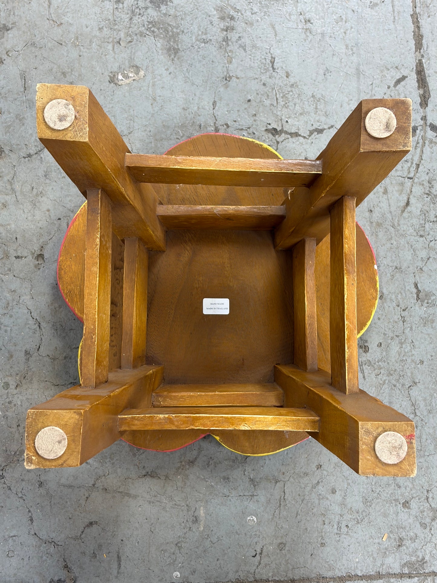 Banqueta Infantil Madera con Flor Roja